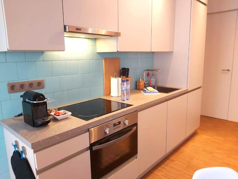 Bright And Stylish Apartment Next To The Sea! Остенде Екстер'єр фото